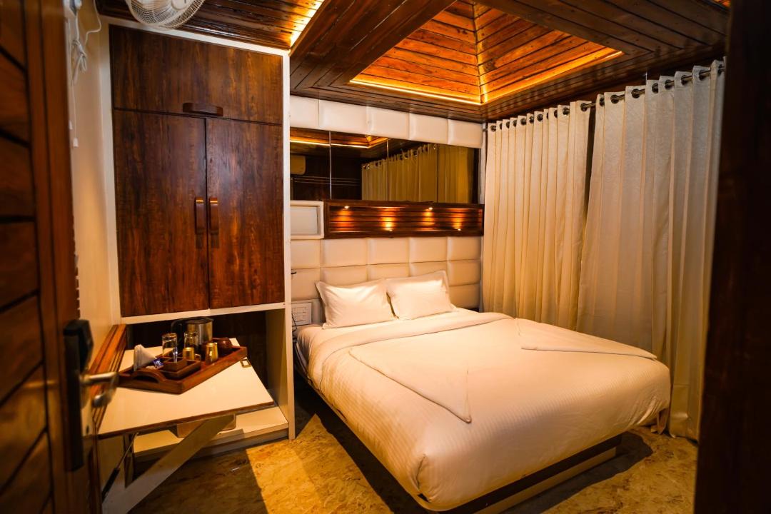 Photo of Bedroom in Kolhapur