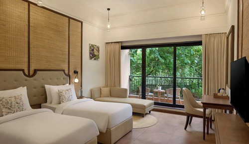 Room, 2 Twin Beds, Balcony (View)