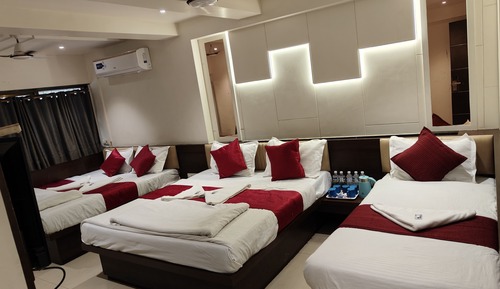 5 BED ROOM (NON-A/C) & 2 BATHROOMS