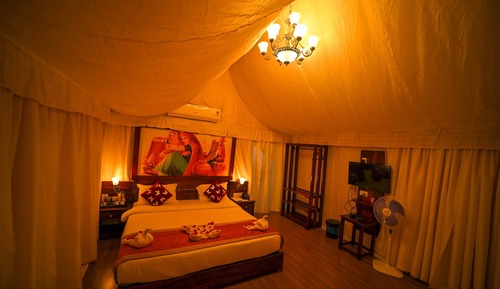 Luxury Tent