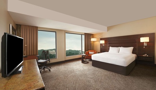 Deluxe Room, 1 King Bed