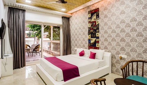 Deluxe Suite