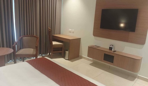 Classic Double or Twin Room, Garden View