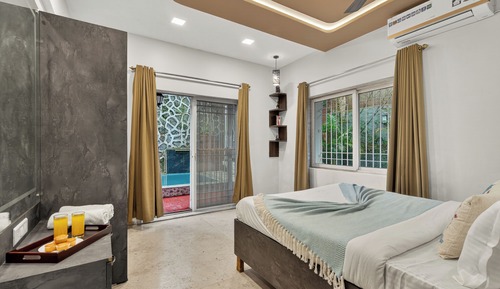 Deluxe Villa