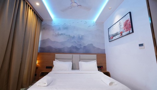 Classic Double Room, Garden View