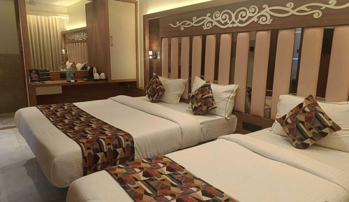 Comfort Triple Room