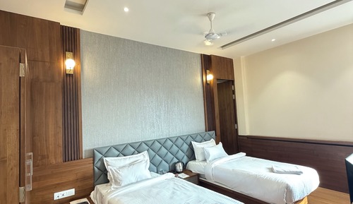 Suite Room