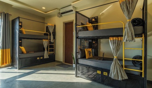 Bed in 8 Bed Mixed Dormitory