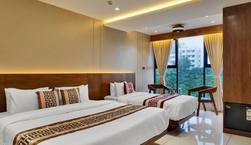 Superior Triple Room