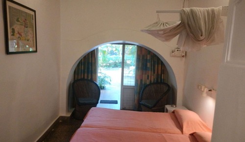 Garden Room B