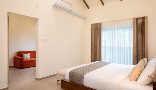 Deluxe Room, Garden View