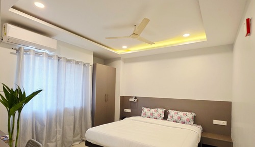 Classic Suite, City View