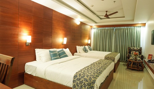 Comfort Quadruple Room, City View
