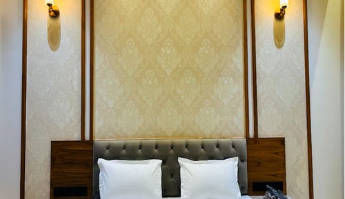 Mountain View Deluxe Balcony Room ( Centrally Hot And Cold AC )