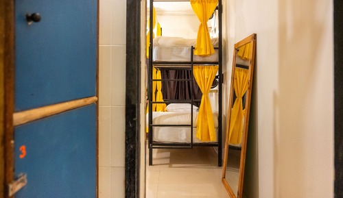 6 Bed Mixed Dorm