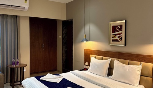 Super Deluxe Room