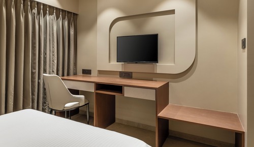 Deluxe Apartment, City View