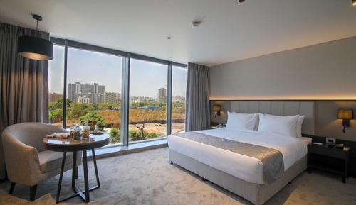Deluxe Room, 1 Large Twin Bed, City View
