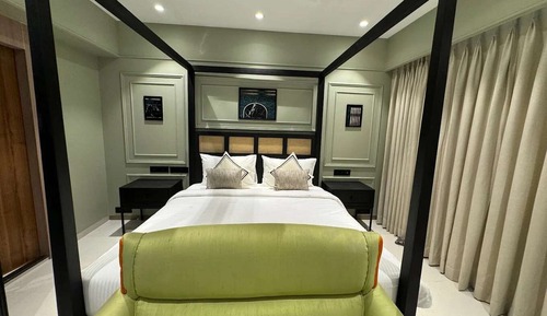 Luxury Room