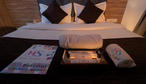 Suite, City View