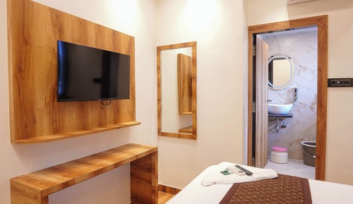 Classic Double Room