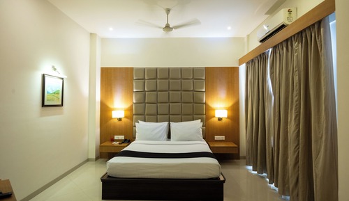 Deluxe Single Room