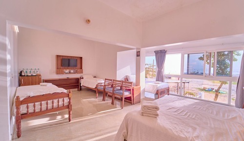 Family Suite, Beach View