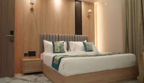 Premium Room, City View