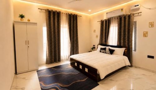 One-Bedroom Villa