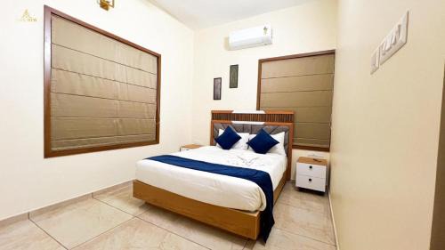 Deluxe One-Bedroom Apartment