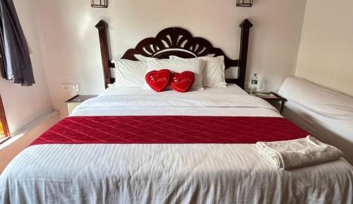 Double or Twin Room with Balcony