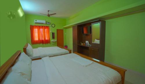 Comfort Triple Room