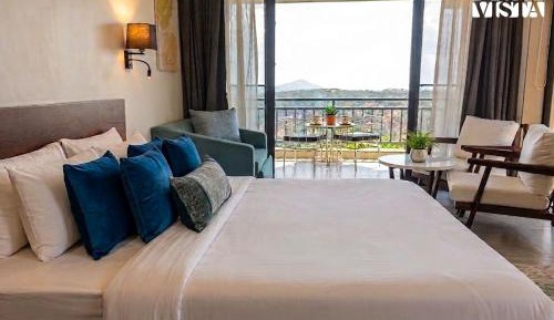 Junior Suite w/ Mountain View 