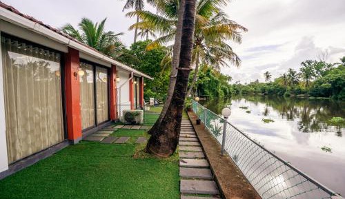 Double Room with Lake View