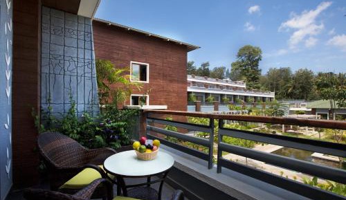Courtyard Room