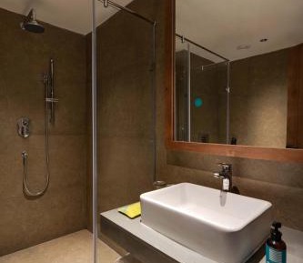Estate House - Standard Room