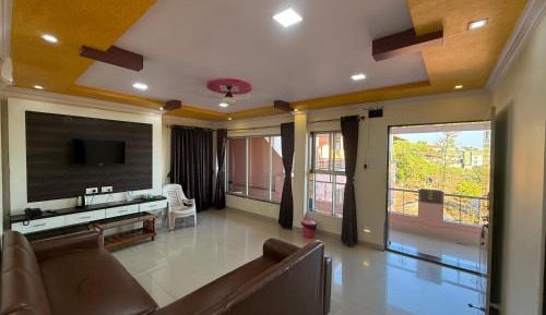Two-Bedroom Suite with Living Room 