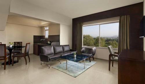 Fern Classic Two-Bedroom Suite