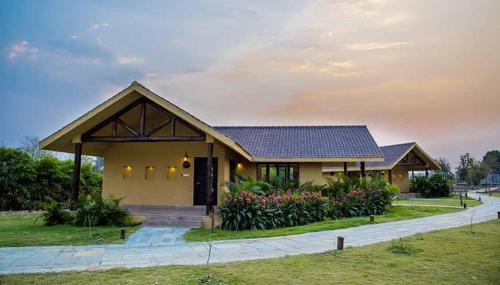 Executive Cottage