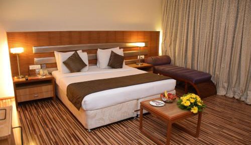 Deluxe Double or Twin Room - Complimentary Shuttle Pickup and Drop to Sai Baba Temple (Gate 2)