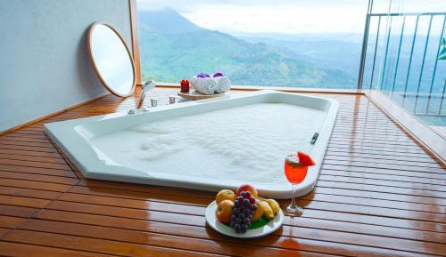 Valle Romanza The Jacuzzi Suite Valley View Evening Hi-Tea Complimentary