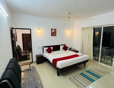 Suite with Balcony