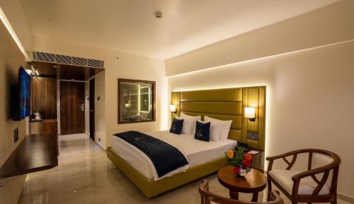 Deluxe King Room