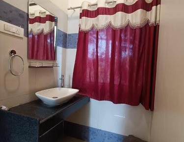 Basic Triple Room