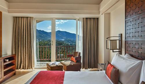 Classic Suite with 20% off on Session on Spa , Food & Beverages and complimentary Access to Water Park Rides
