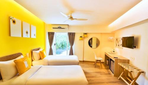 Standard Twin Room