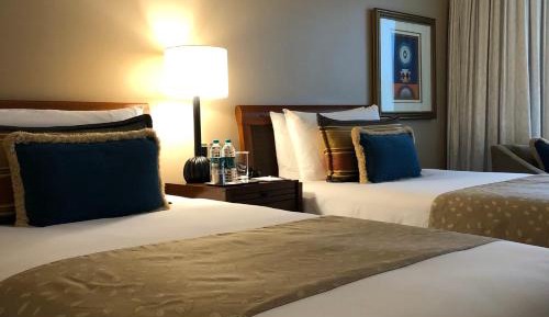 Premier City View Room with 1+1 Happy hours are from 5pm to 7pm at 6 degrees on selected brands and 15% off on a session of Spa