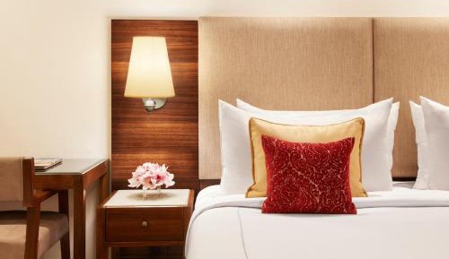 Superior Room City View Queen Bed