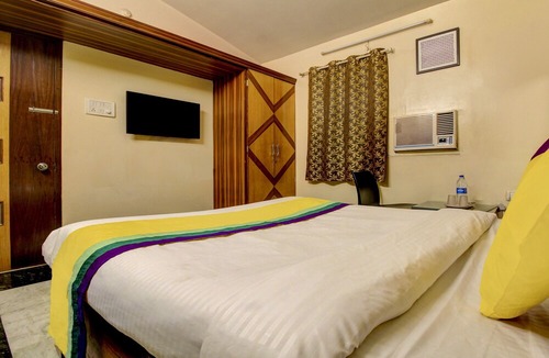 Kalyani Nagar Hotel | Itsy By Treebo - RG Cottage