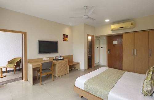 Kopar Khairane Hotel | Monday Hotels Mahape